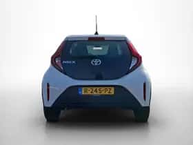 Toyota Aygo (2022) thumbnail 18