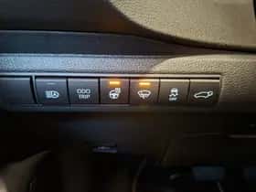 Toyota Corolla_Touring_Sports (2026) thumbnail 22
