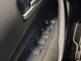 Toyota Corolla_Touring_Sports (2026) thumbnail 25