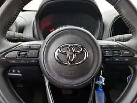 Toyota Aygo (2024) thumbnail 17