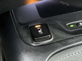 Toyota Corolla_Touring_Sports (2025) thumbnail 17