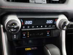 Toyota RAV4 (2026) thumbnail 8