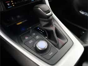 Toyota RAV4 (2026) thumbnail 9