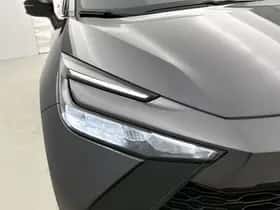 Toyota C-HR (2024) thumbnail 28