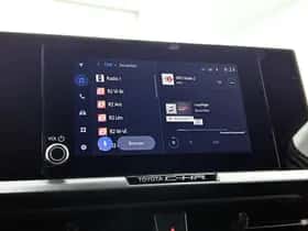 Toyota C-HR (2024) thumbnail 7