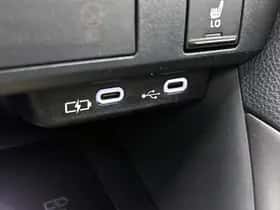 Toyota Yaris (2025) thumbnail 24