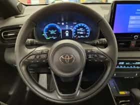 Toyota Yaris (2025) thumbnail 5