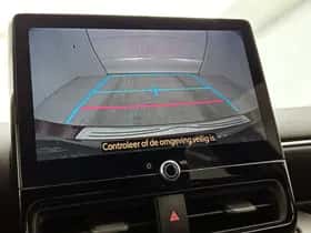 Toyota Yaris (2024) thumbnail 8