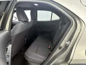 Toyota Yaris_Cross (2025) thumbnail 16