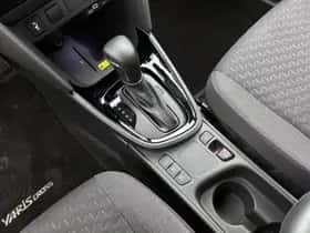 Toyota Yaris_Cross (2025) thumbnail 10