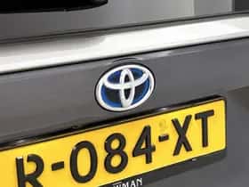 Toyota RAV4 (2021) thumbnail 22