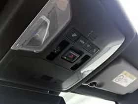Toyota RAV4 (2021) thumbnail 31