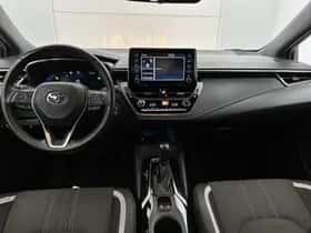 Toyota Corolla (2021) thumbnail 4