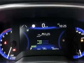 Toyota Corolla (2021) thumbnail 5