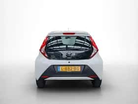 Toyota Aygo (2021) thumbnail 18
