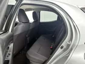 Toyota Yaris (2025) thumbnail 16