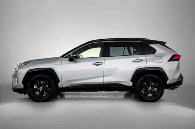 Toyota RAV4 (2020) thumbnail 3