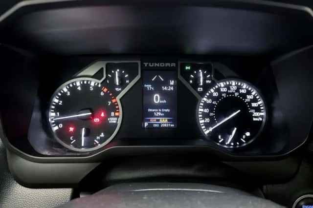 Toyota Tundra (2024) thumbnail 6