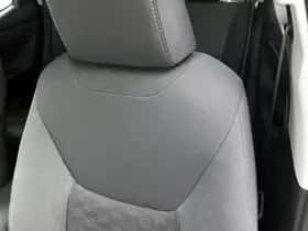 Toyota Yaris (2025) thumbnail 34