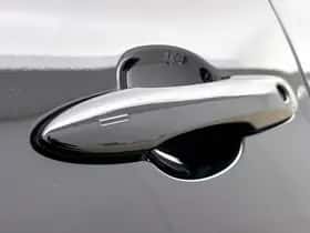 Toyota Yaris (2025) thumbnail 43