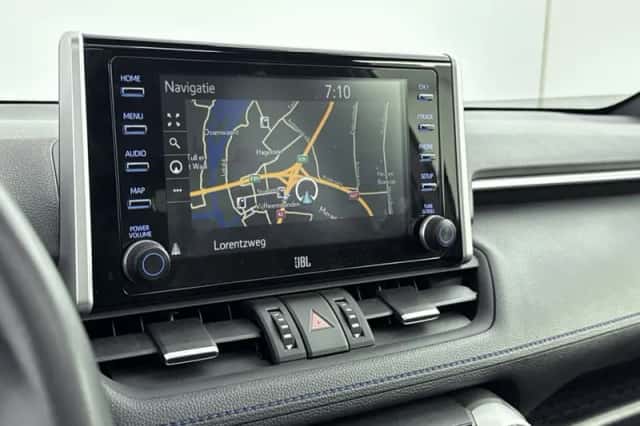 Toyota RAV4 (2020) thumbnail 5