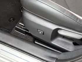 Toyota Corolla_Touring_Sports (2021) thumbnail 38