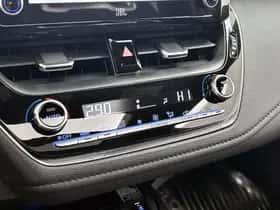 Toyota Corolla_Touring_Sports (2021) thumbnail 10
