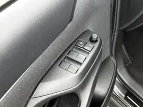 Toyota Yaris_Cross (2025) thumbnail 22