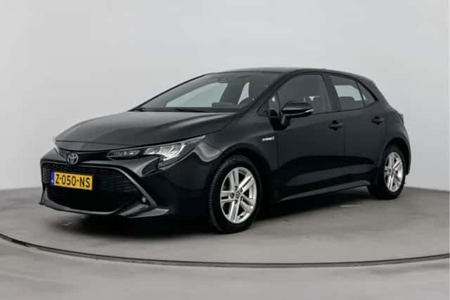 Toyota Corolla (2021) thumbnail 1