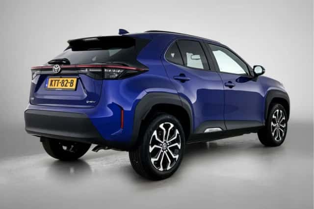 Toyota Yaris Cross (2025) thumbnail 2