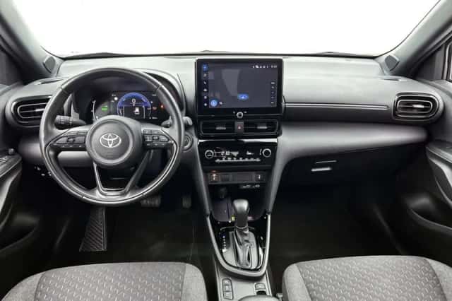 Toyota Yaris Cross (2025) thumbnail 4