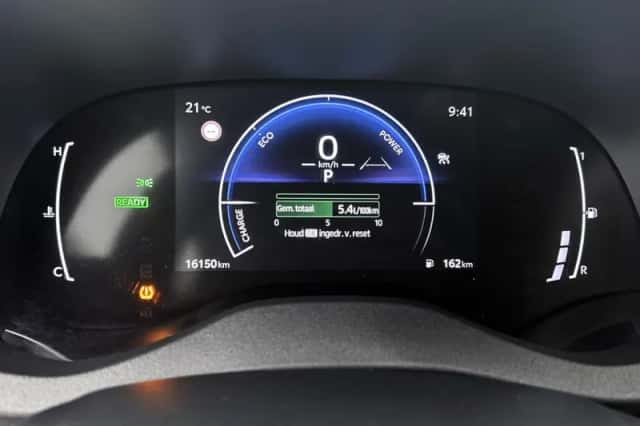 Toyota Yaris Cross (2025) thumbnail 5