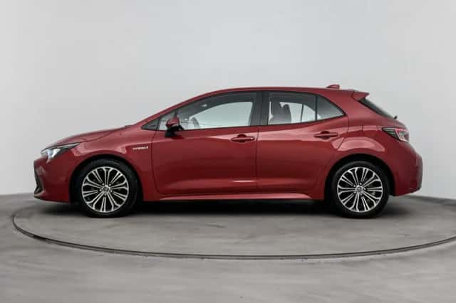 Toyota Corolla (2019) thumbnail 3