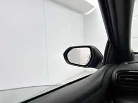 Toyota Yaris (2025) thumbnail 32