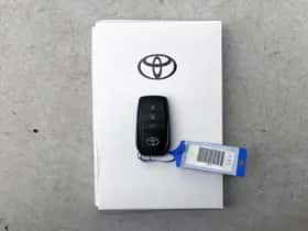 Toyota Corolla_Cross (2024) thumbnail 32