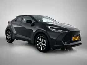 Toyota C-HR (2024) thumbnail 12