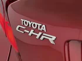 Toyota C-HR (2020) thumbnail 18