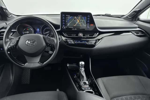 Toyota C-HR (2020) thumbnail 4