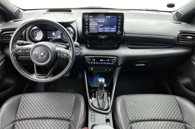 Toyota Yaris (2020) thumbnail 4