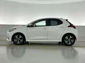 Toyota Yaris (2024) thumbnail 3
