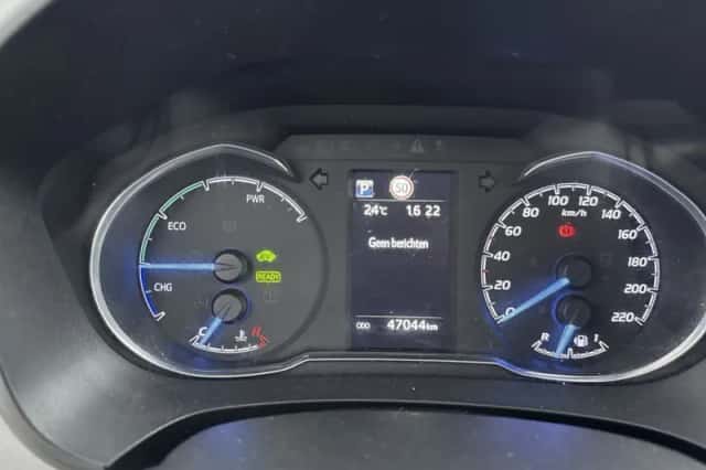 Toyota Yaris (2018) thumbnail 5