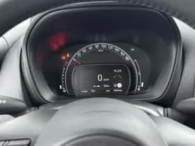 Toyota Aygo (2025) thumbnail 5