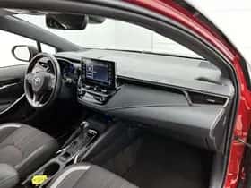 Toyota Corolla (2021) thumbnail 6