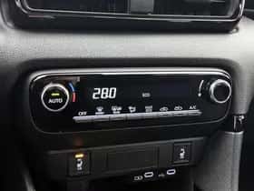 Toyota Yaris (2025) thumbnail 9