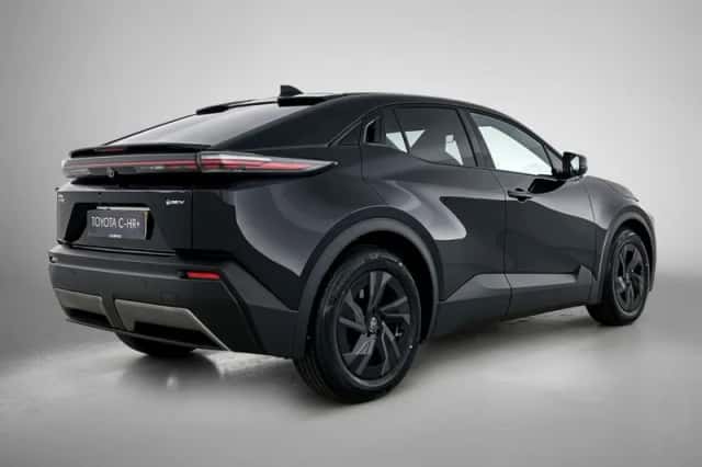 Toyota C-HR+ (2026) thumbnail 2