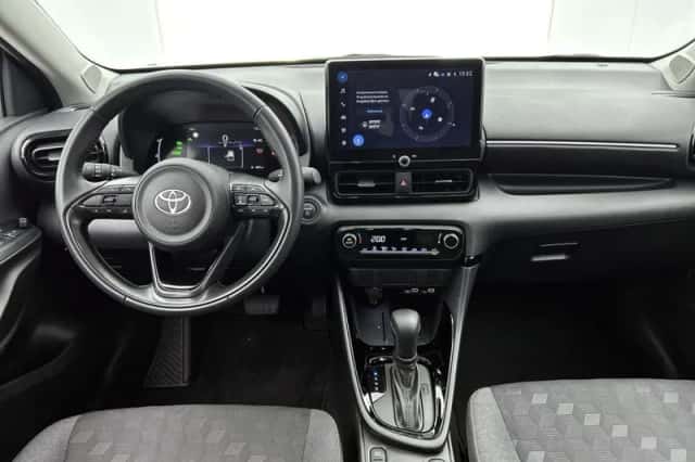 Toyota Yaris (2025) thumbnail 4