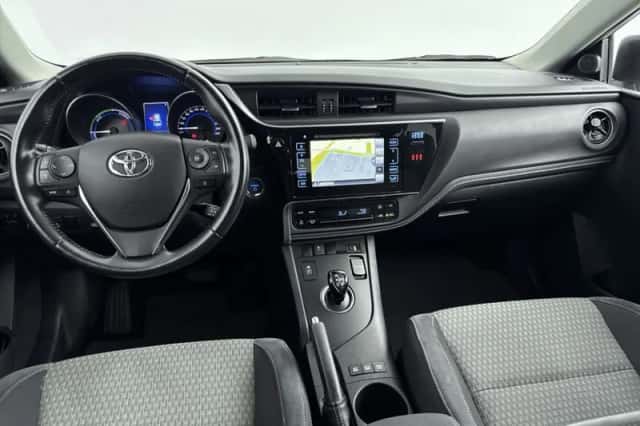 Toyota Auris (2018) thumbnail 4