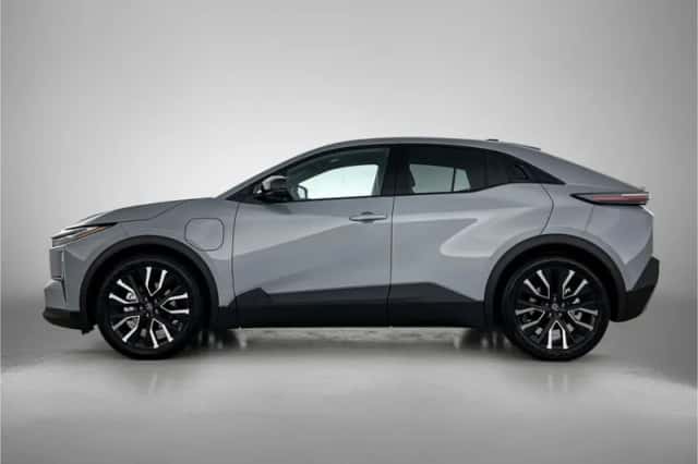 Toyota C-HR+ (2026) thumbnail 3