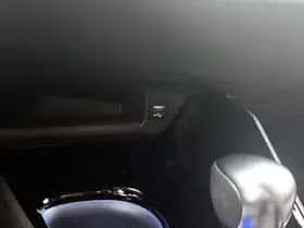 Toyota C-HR (2021) thumbnail 28