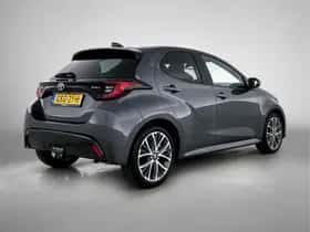 Toyota Yaris (2024) thumbnail 2